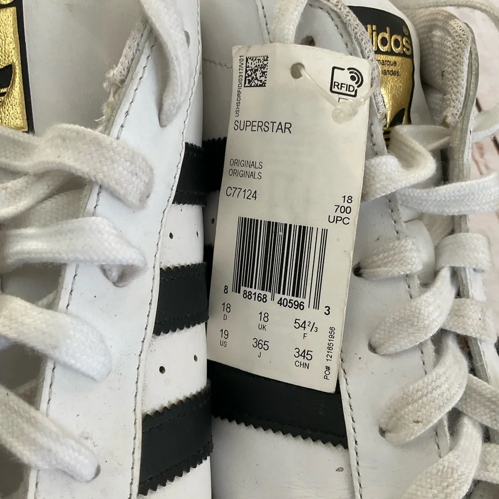 ADIDAS SIZE‎ 19 SUPERSTAR SHELL TOE SNEAKERS